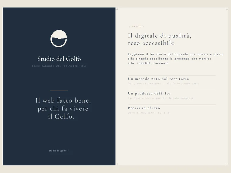 La brochure A5 dello Studio del Golfo aperta: copertina scura e pagina interna col metodo